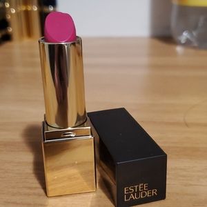 Estee Lauder lipstick 💄